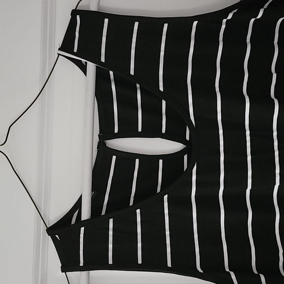 SOLD - NWT Black and White Striped Jumpsuit - Picture 4 of 7